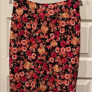 Lularoe Cassie medium